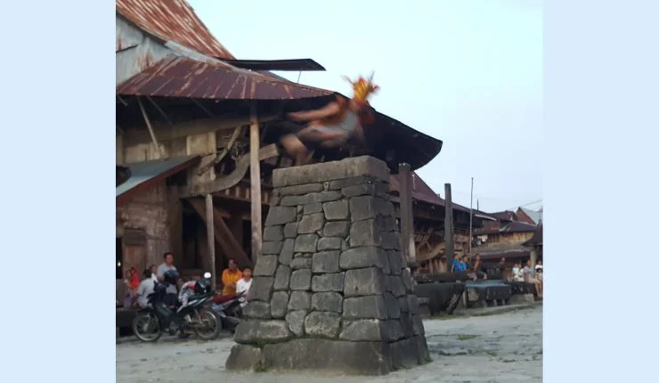 lompat batu nias